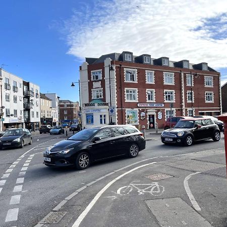 Supreme - 1 Bedroom Apart Sleeps 4 Short/Long Stay Gillingham  Exterior photo